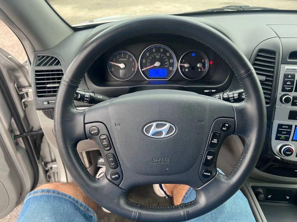 used 2007 Hyundai Santa Fe car, priced at $5,488
