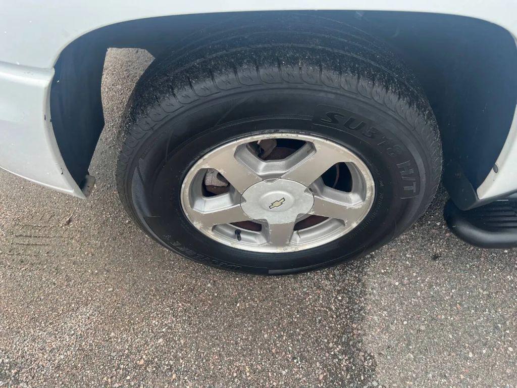 used 2004 Chevrolet TrailBlazer car, priced at $5,988