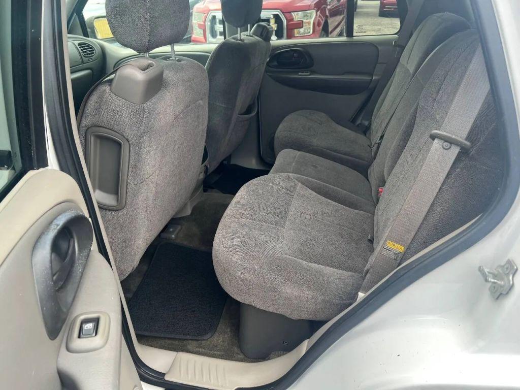 used 2004 Chevrolet TrailBlazer car, priced at $5,988