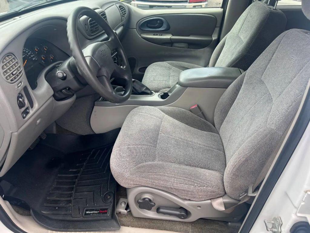 used 2004 Chevrolet TrailBlazer car, priced at $5,988