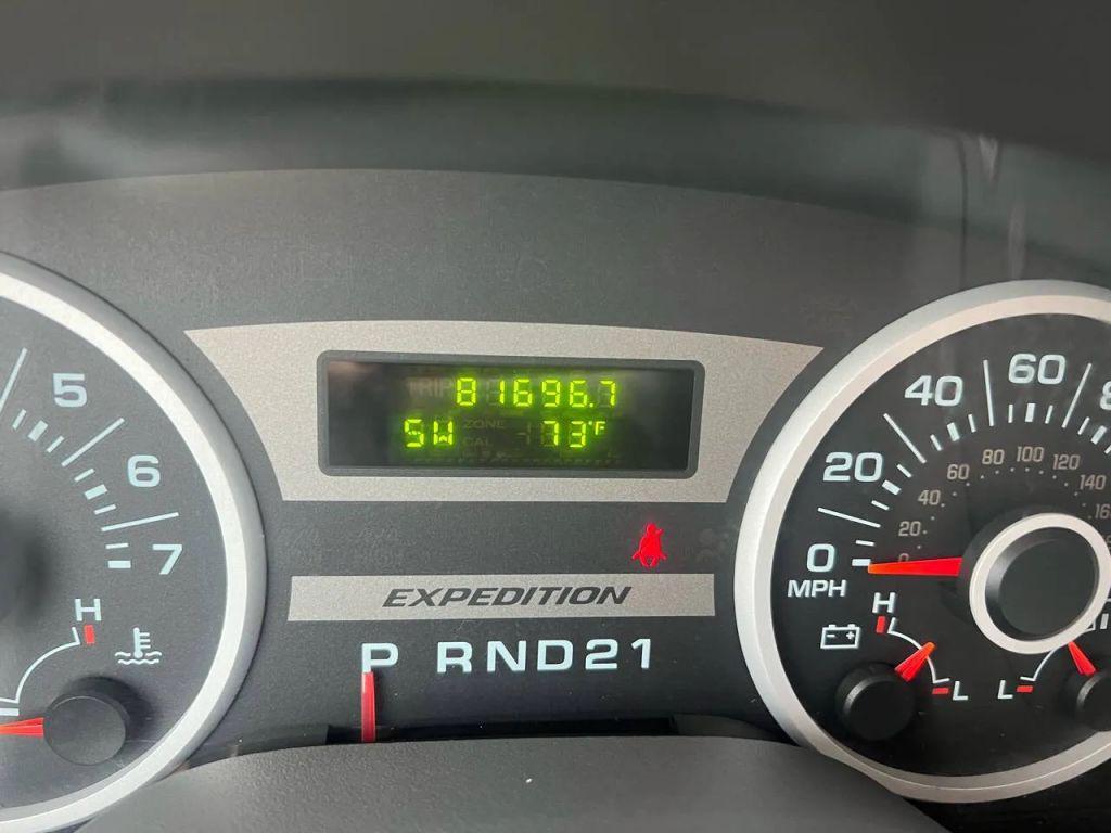 used 2006 Ford Expedition car, priced at $4,388