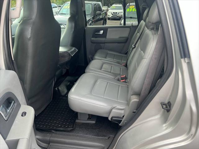 used 2006 Ford Expedition car, priced at $5,488