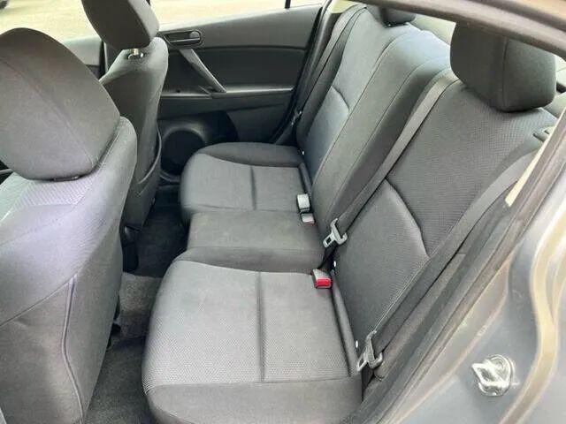 used 2011 Mazda Mazda3 car, priced at $5,488