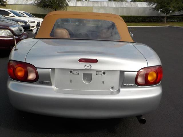 used 1999 Mazda MX-5 Miata car, priced at $9,788