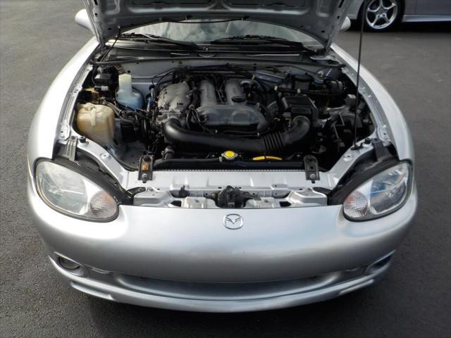 used 1999 Mazda MX-5 Miata car, priced at $9,788