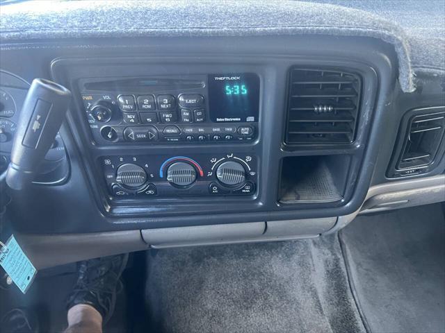 used 2002 Chevrolet Suburban car, priced at $7,988