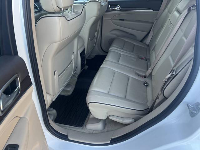 used 2015 Jeep Grand Cherokee car, priced at $11,688