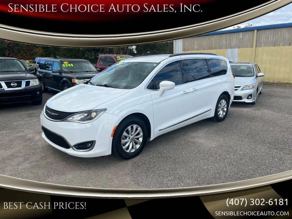 used 2017 Chrysler Pacifica car, priced at $11,488