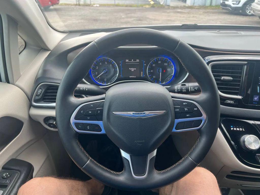 used 2017 Chrysler Pacifica car, priced at $11,488
