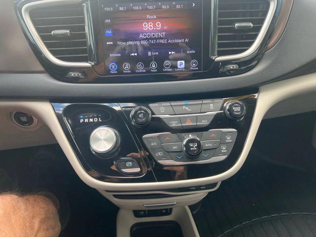 used 2017 Chrysler Pacifica car, priced at $11,488