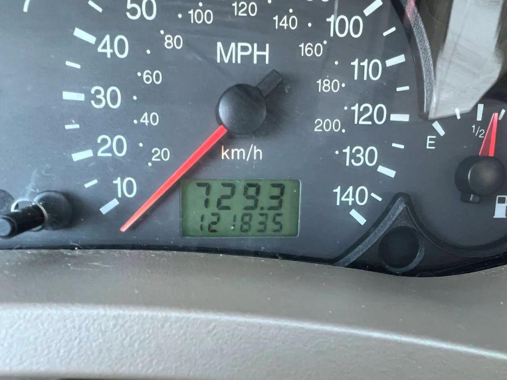 used 2006 Ford Focus car, priced at $3,188
