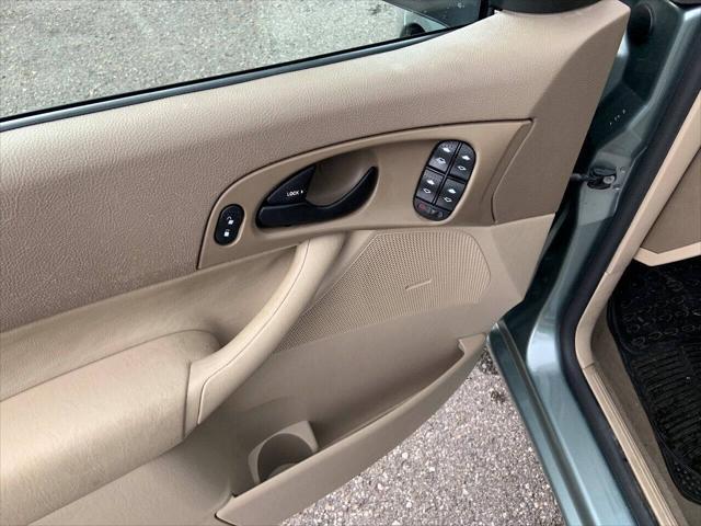 used 2006 Ford Focus car, priced at $3,788