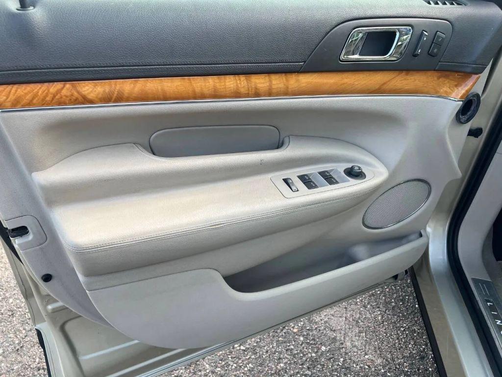 used 2010 Lincoln MKT car, priced at $6,988