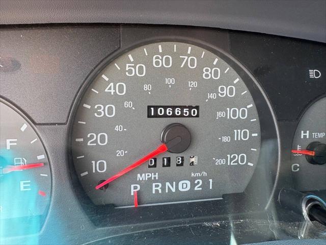 used 2000 Mercury Grand Marquis car, priced at $3,988