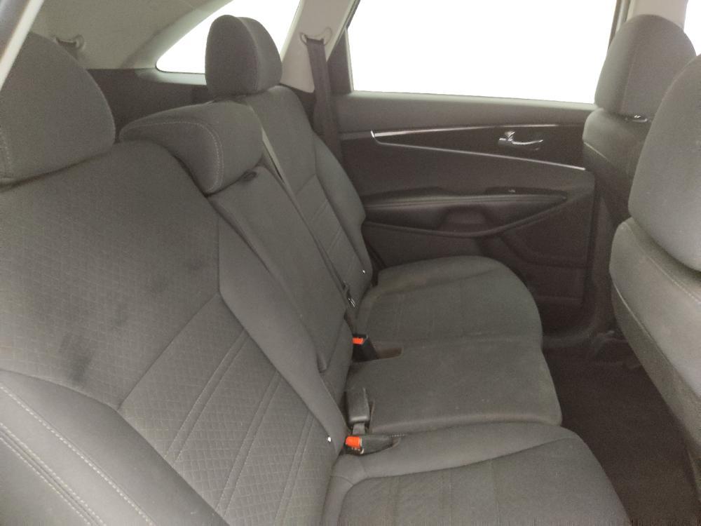 used 2019 Kia Sorento car, priced at $16,295