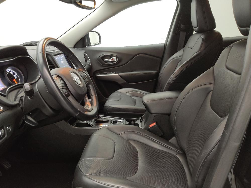 used 2021 Jeep Cherokee car, priced at $25,495
