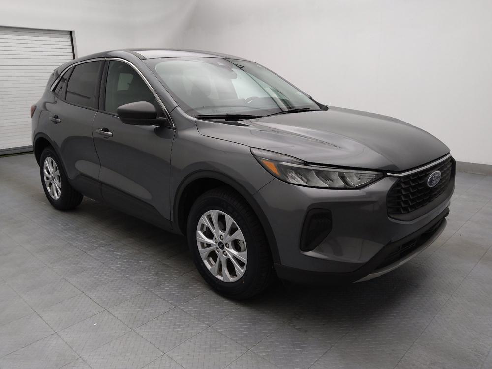 used 2024 Ford Escape car, priced at $25,195