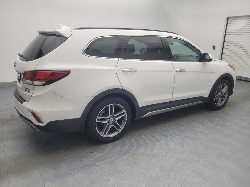 used 2018 Hyundai Santa Fe car, priced at $19,195