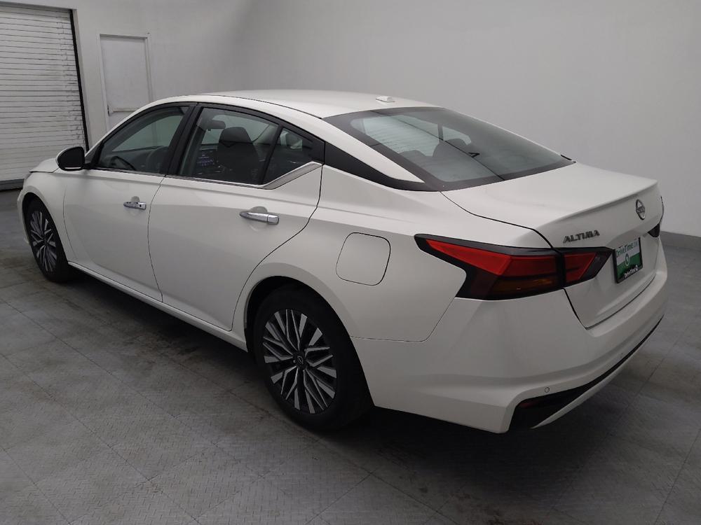 used 2023 Nissan Altima car, priced at $22,095