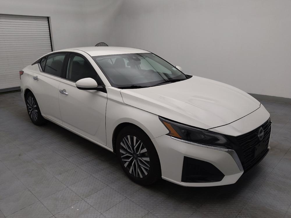 used 2023 Nissan Altima car, priced at $22,095