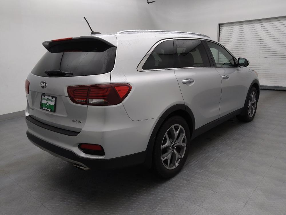used 2019 Kia Sorento car, priced at $19,895