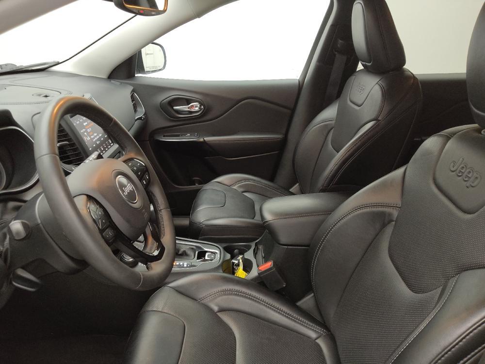 used 2023 Jeep Cherokee car, priced at $26,095