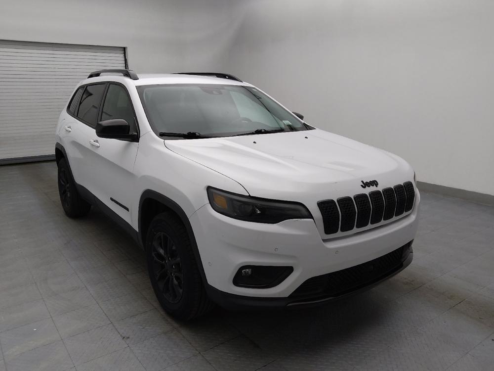 used 2023 Jeep Cherokee car, priced at $26,095