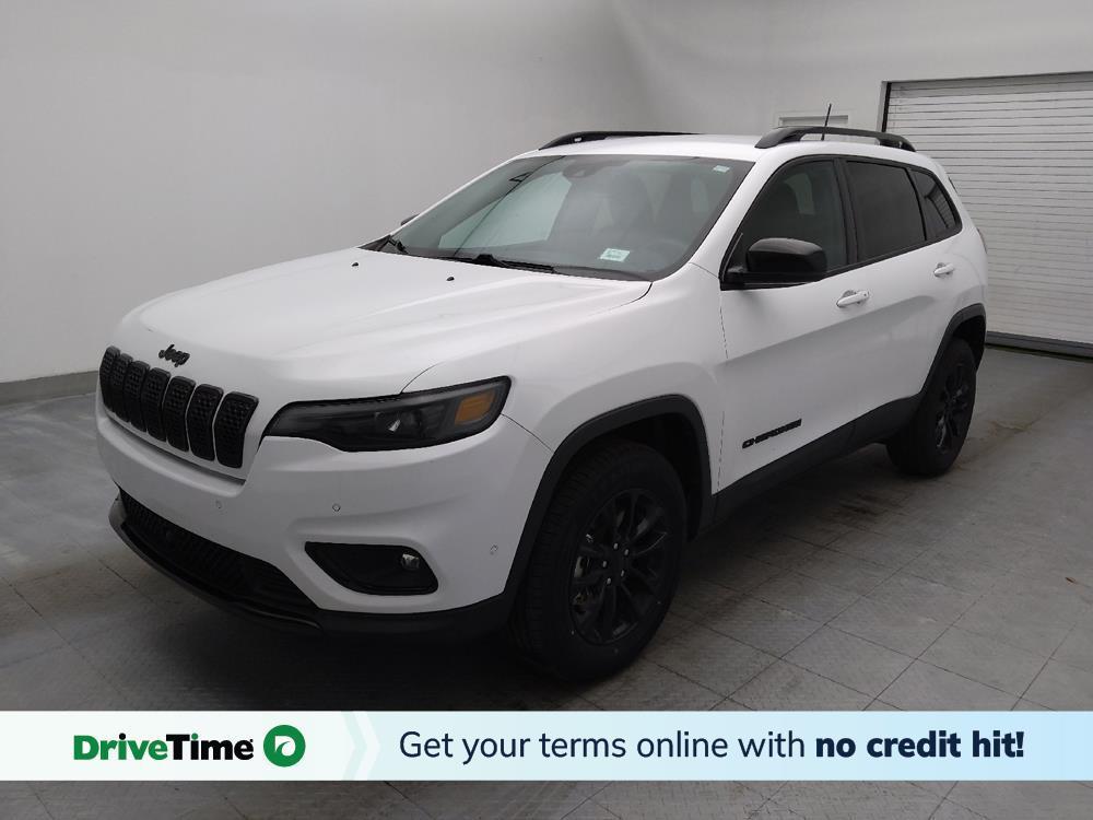 used 2023 Jeep Cherokee car, priced at $26,095