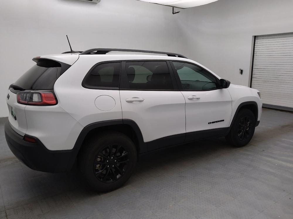 used 2023 Jeep Cherokee car, priced at $26,095