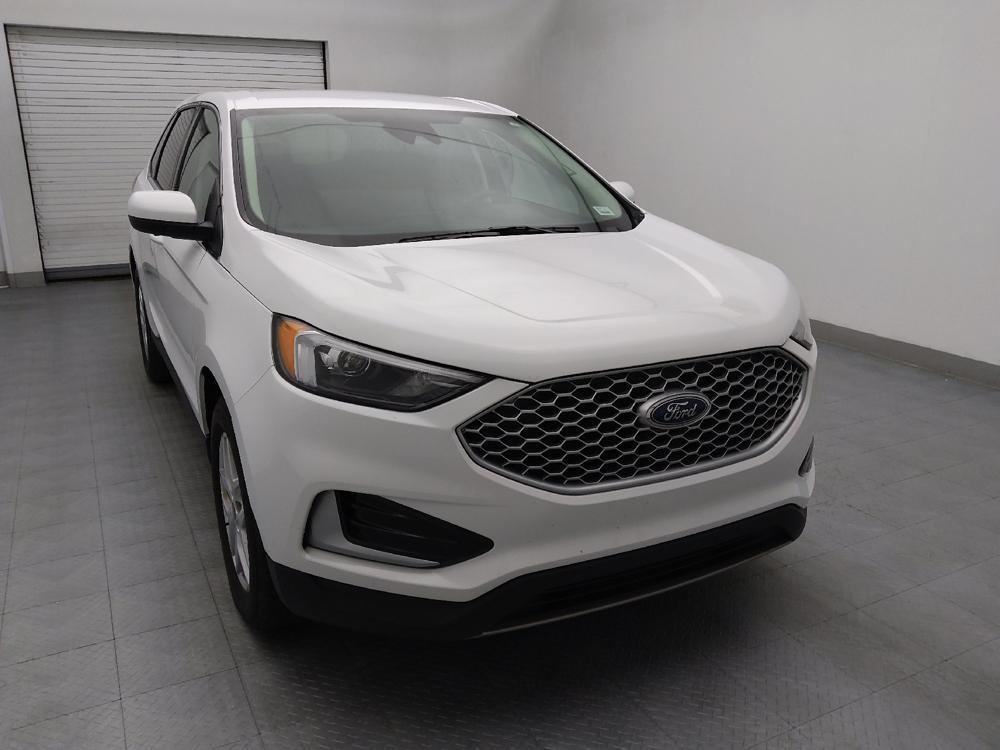 used 2024 Ford Edge car, priced at $26,895
