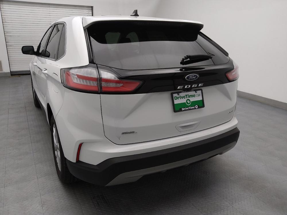 used 2024 Ford Edge car, priced at $26,895