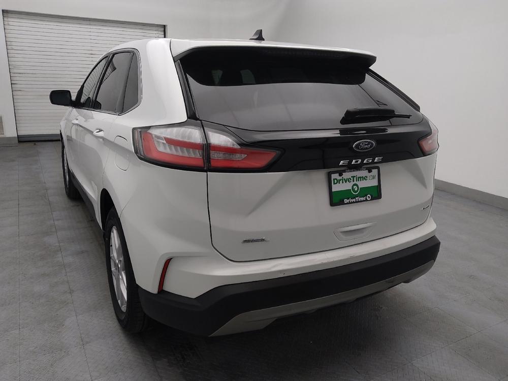 used 2024 Ford Edge car, priced at $24,895