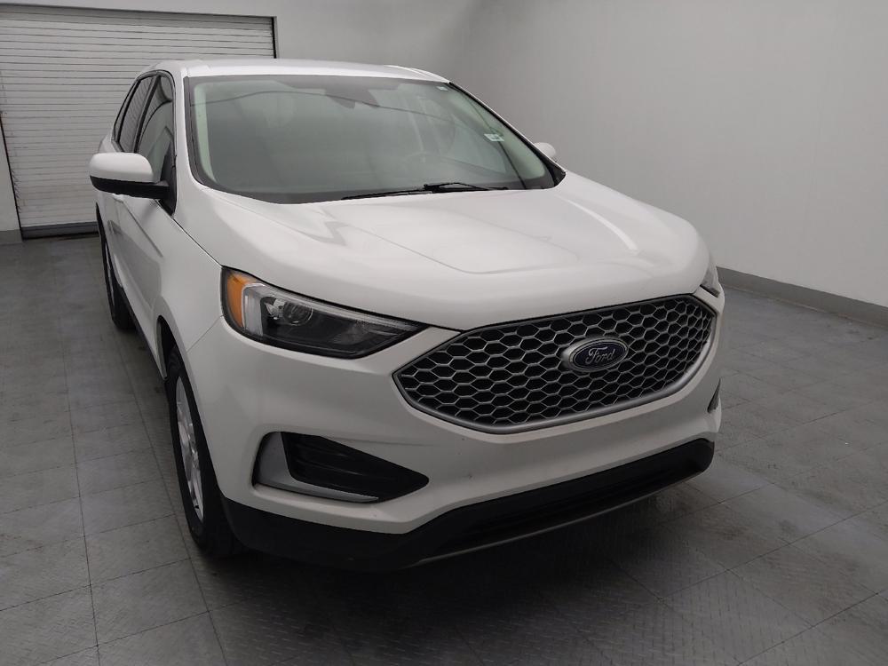 used 2024 Ford Edge car, priced at $24,895