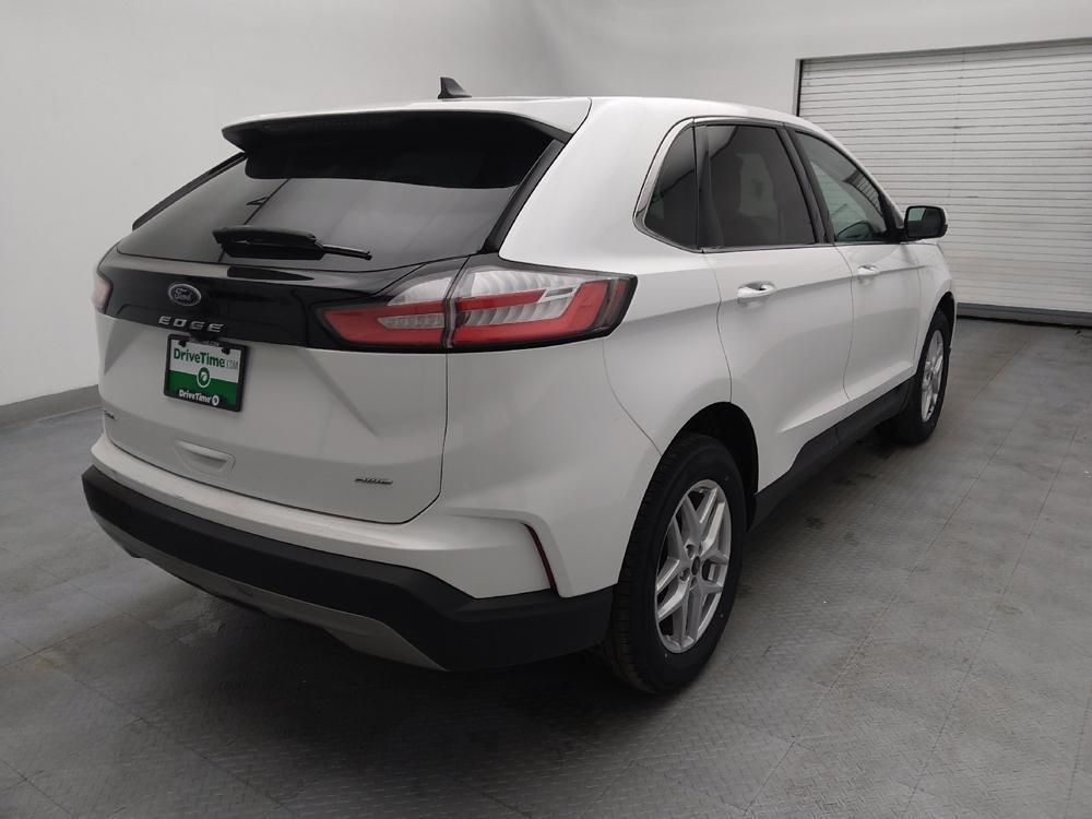 used 2024 Ford Edge car, priced at $24,895