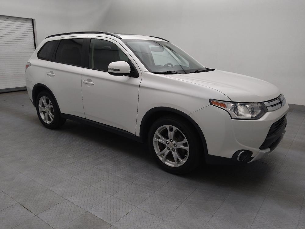 used 2015 Mitsubishi Outlander car, priced at $11,095
