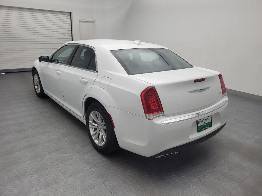 used 2021 Chrysler 300 car, priced at $22,095