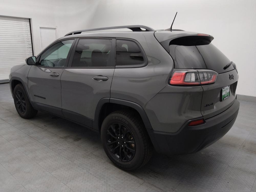 used 2023 Jeep Cherokee car, priced at $25,395