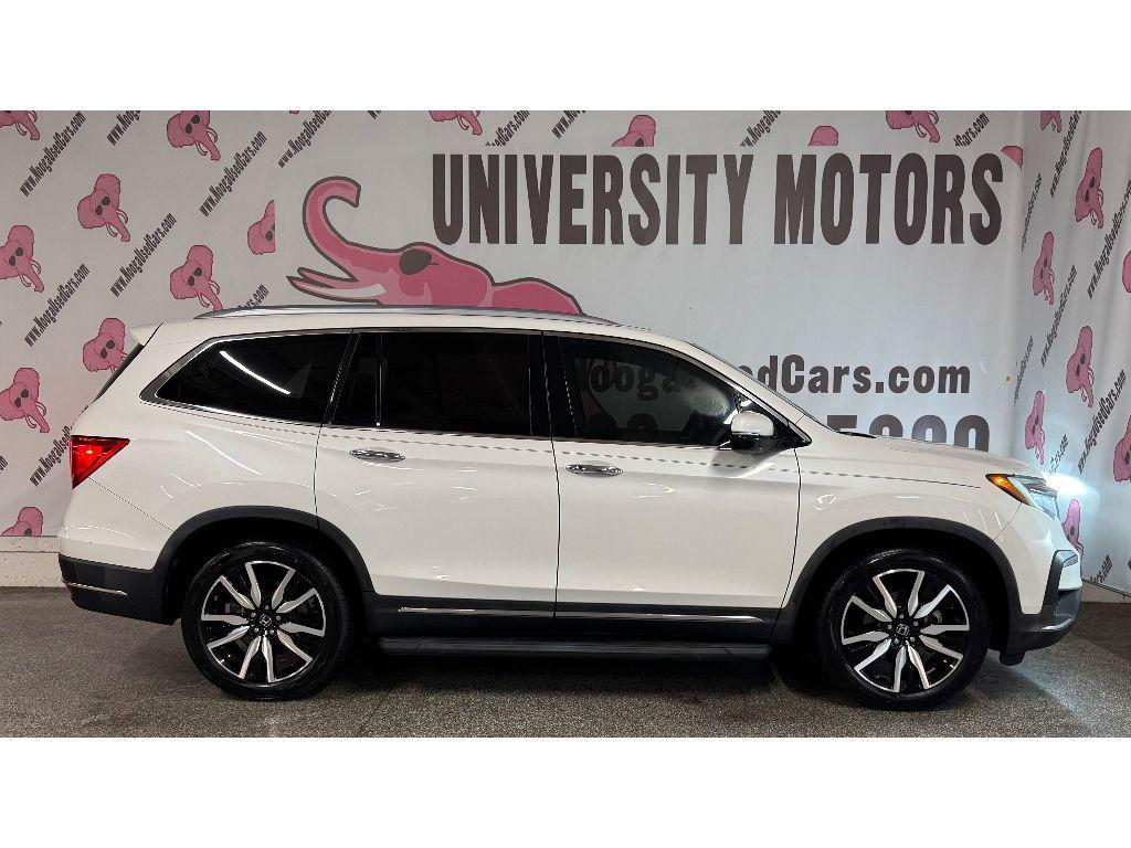 used 2022 Honda Pilot car, priced at $28,995