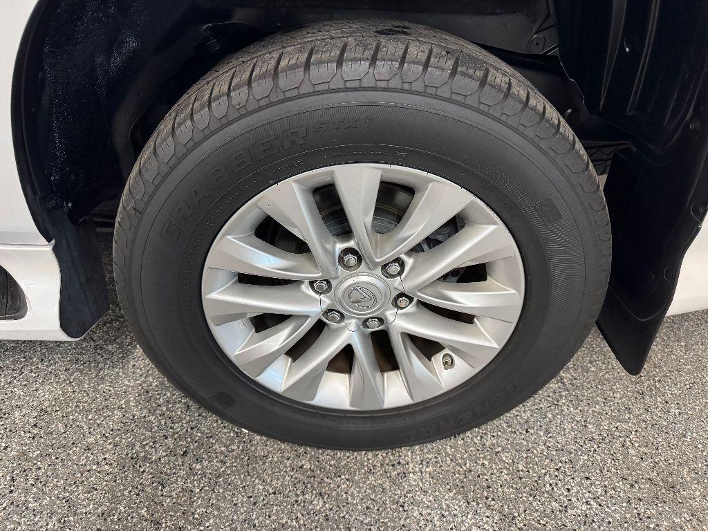 used 2017 Lexus GX 460 car, priced at $27,945