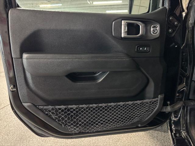 used 2020 Jeep Gladiator car, priced at $29,229