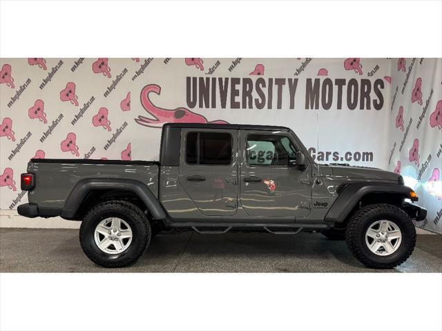 used 2020 Jeep Gladiator car, priced at $27,559