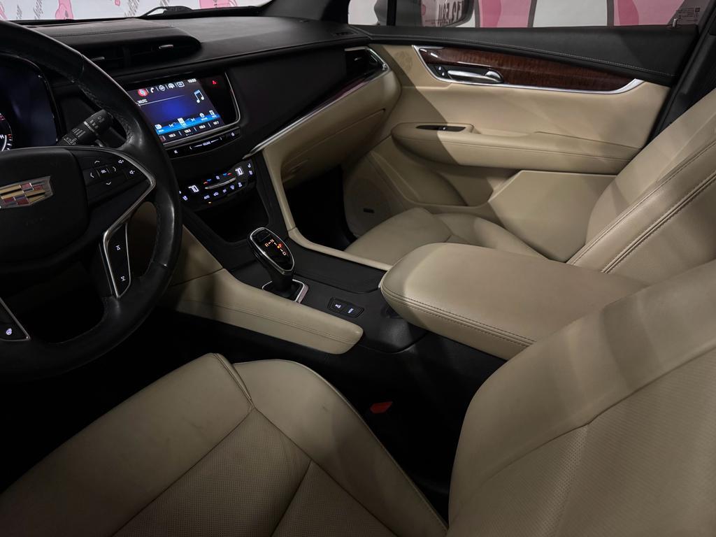 used 2018 Cadillac XT5 car, priced at $18,799