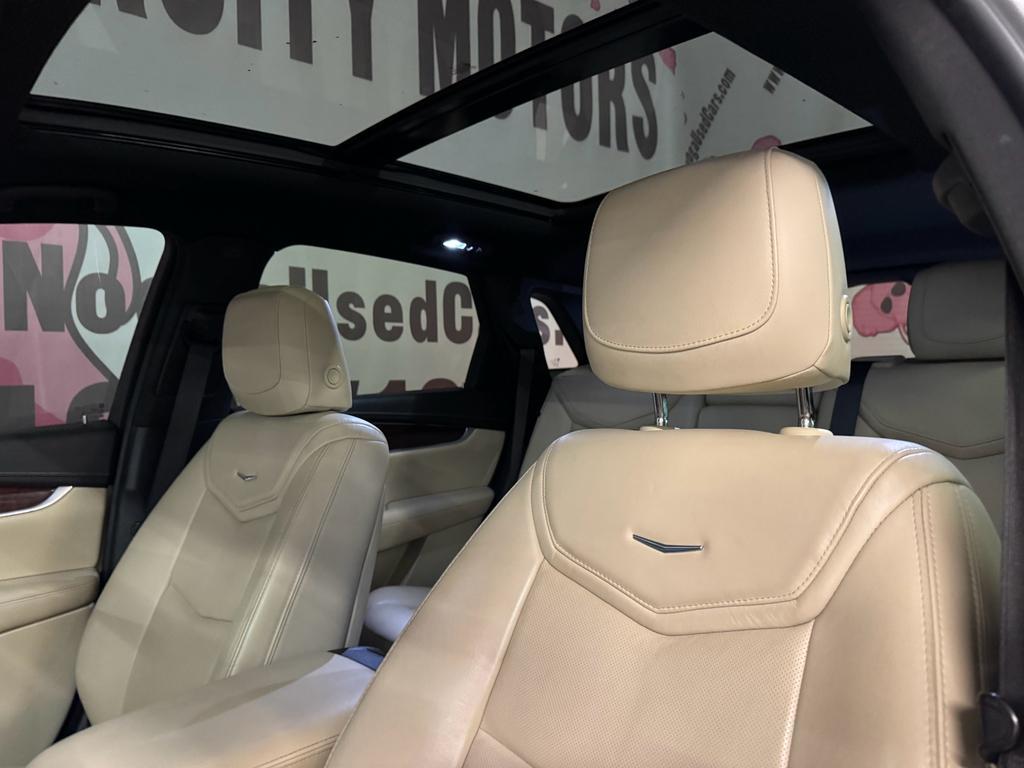 used 2018 Cadillac XT5 car, priced at $18,799