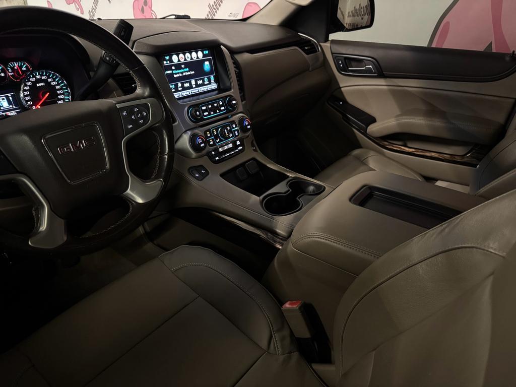 used 2019 GMC Yukon XL car, priced at $31,598