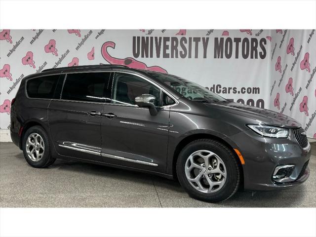 used 2022 Chrysler Pacifica car, priced at $28,359