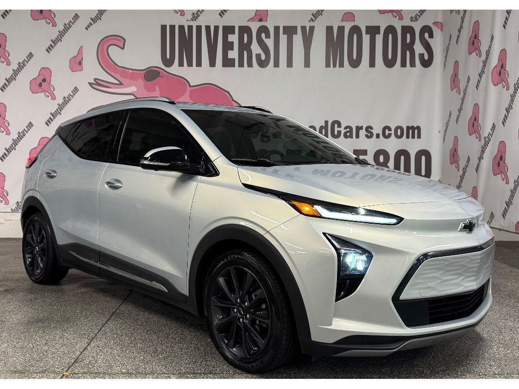 used 2022 Chevrolet Bolt EUV car, priced at $19,859