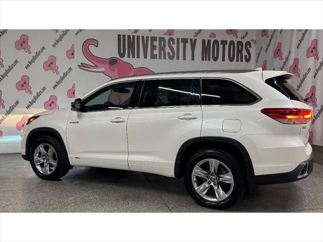 used 2019 Toyota Highlander Hybrid car, priced at $32,265