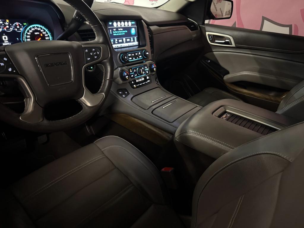 used 2020 GMC Yukon car, priced at $40,159