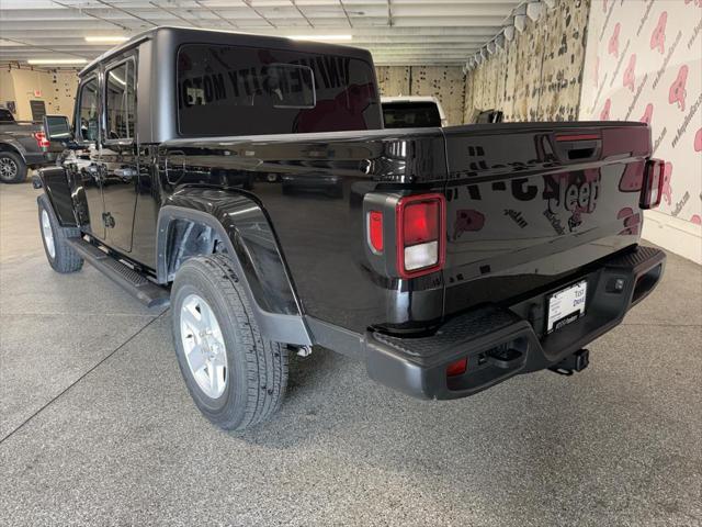 used 2023 Jeep Gladiator car, priced at $32,129