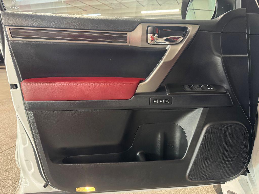 used 2022 Lexus GX 460 car, priced at $39,899